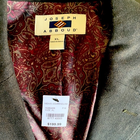 NWT - Brown Herringbone Modern Fit coat - Picture 4 of 8